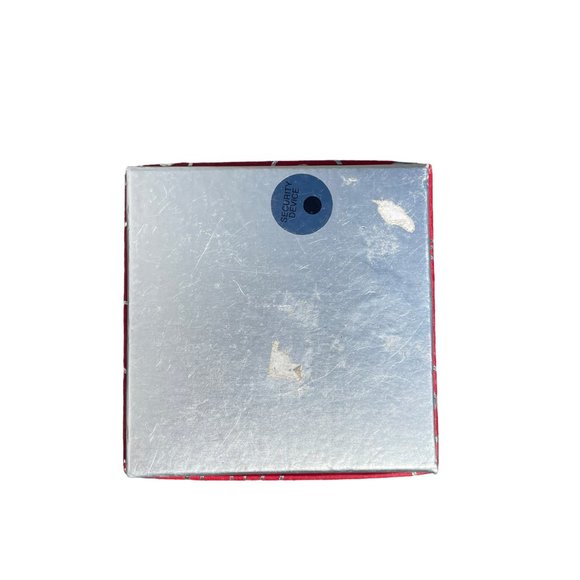 Designs by K&M 18" Necklace and Earrings Set Silver Tone new in the box - Picture 4 of 4